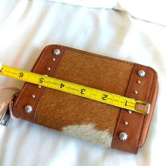 Shyanne Cowhide Zip Around Wallet - Picture 6 of 12